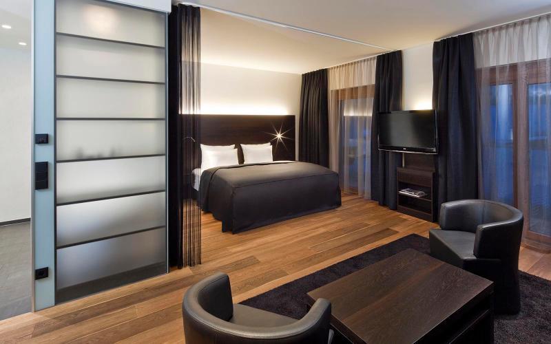 Hotel Restaurant Rosengarten 5*